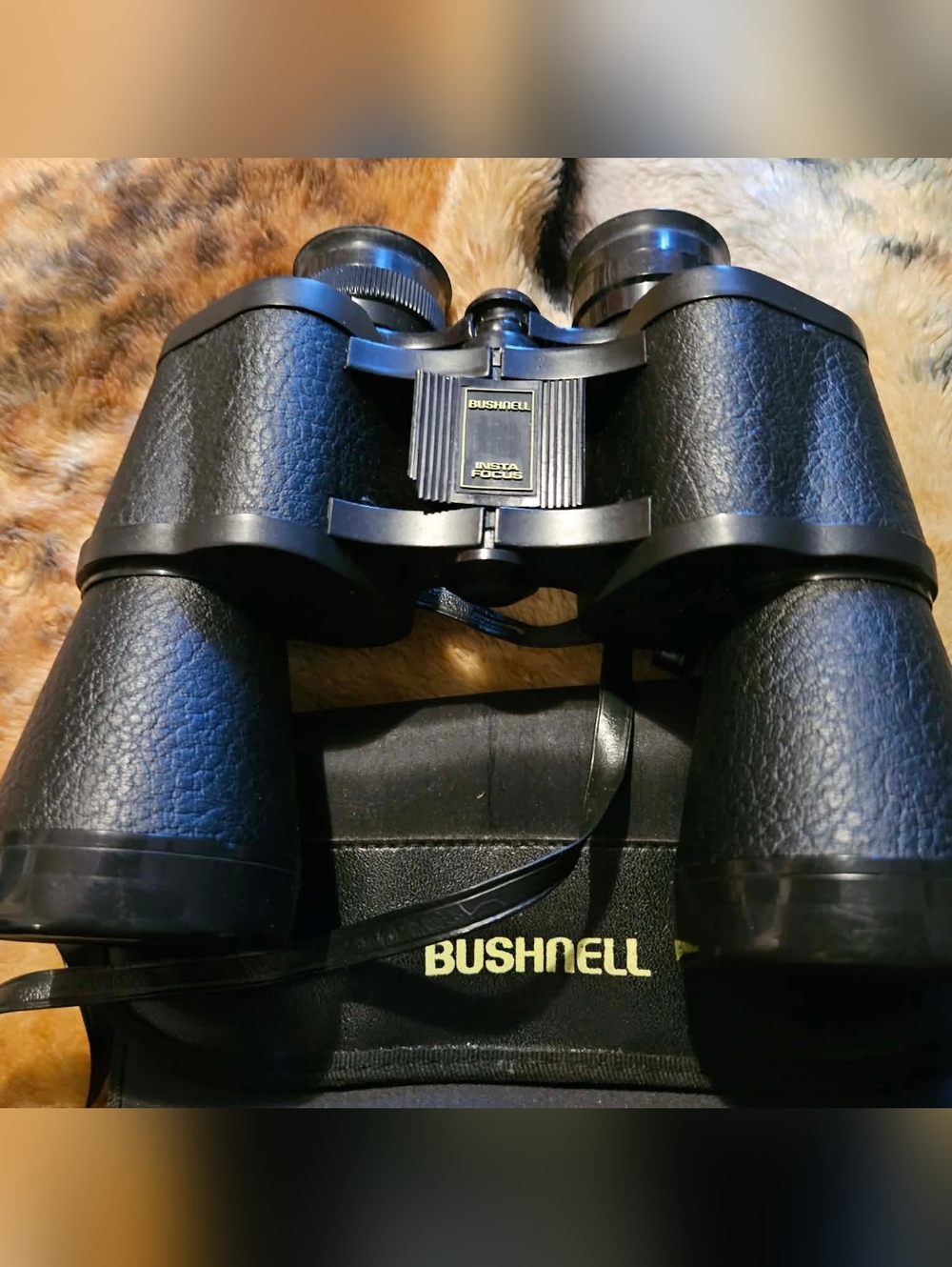 Black Instafocus Binoculars - Men's Outdoor Optics